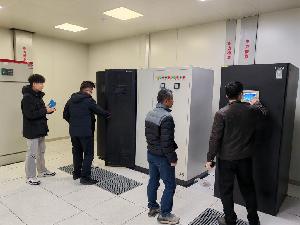 网络信息中心开展校园网络基础设施安全检查工作