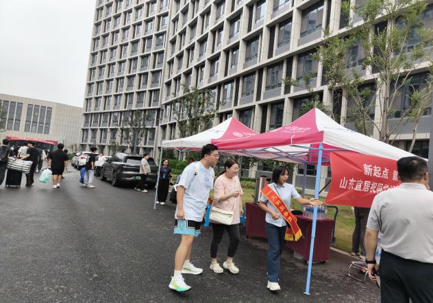 438c4535260498805ea31cb2b58a263a