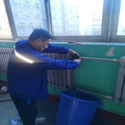 4c63f35f833ba2eeeb0cbaef8eb1db4